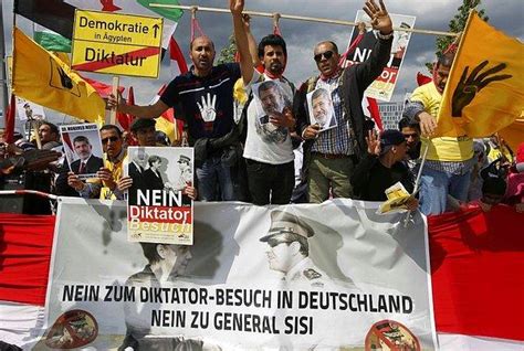 A­l­m­a­n­y­a­­d­a­ ­S­i­s­i­­y­e­ ­P­r­o­t­e­s­t­o­:­ ­­S­e­n­ ­B­i­r­ ­K­a­t­i­l­s­i­n­­